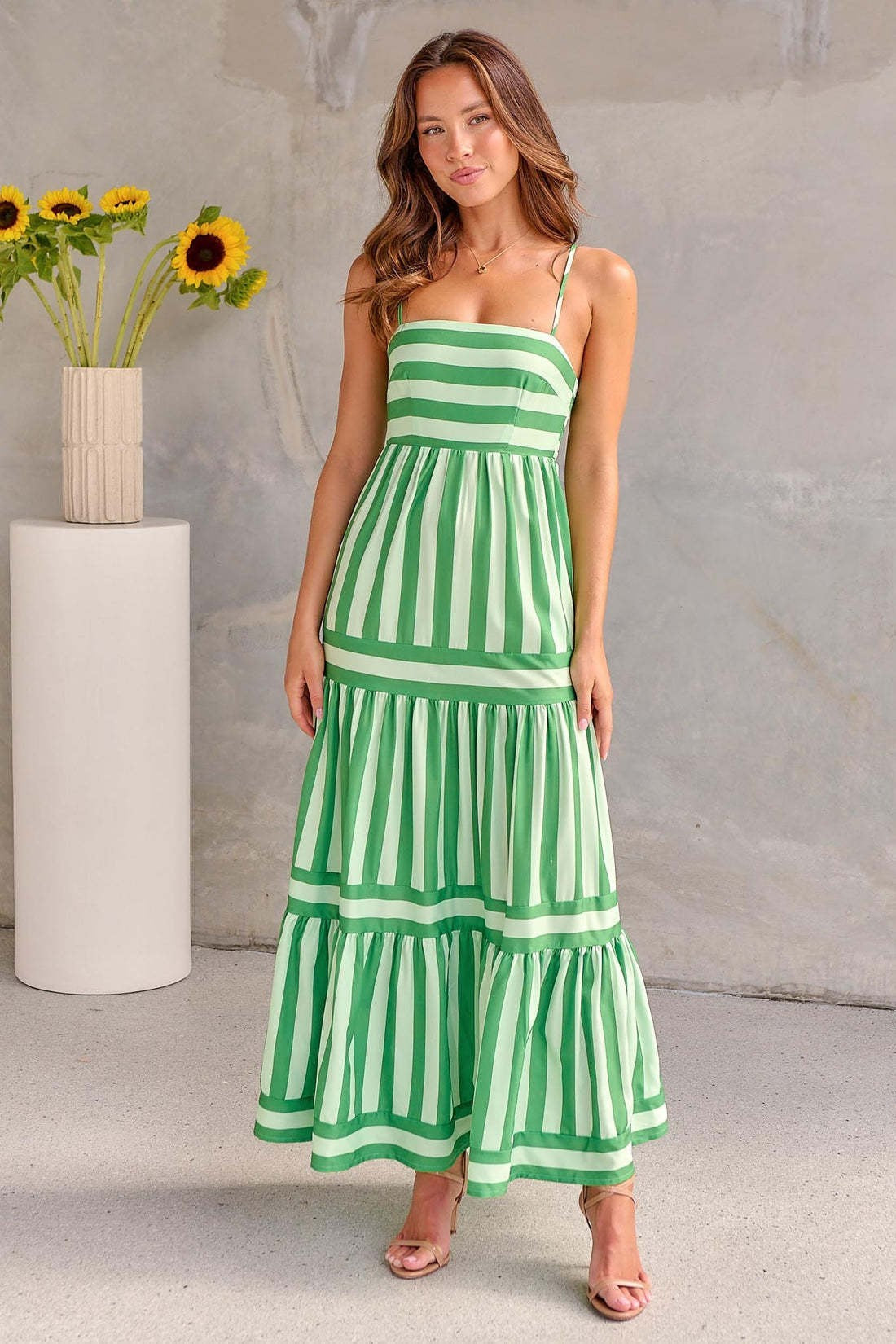 caye-striped-maxi-with-pockets-7_32ff3391-79b6-427d-b437-f68d04b643e3.jpg
